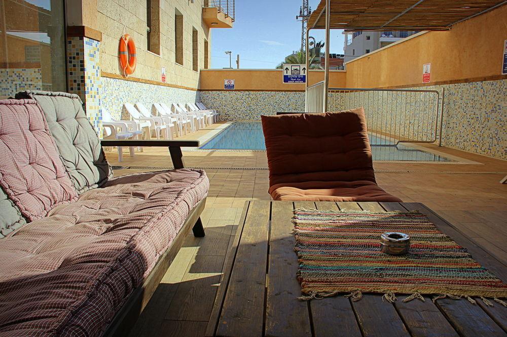 Tzabar Hotel 3*