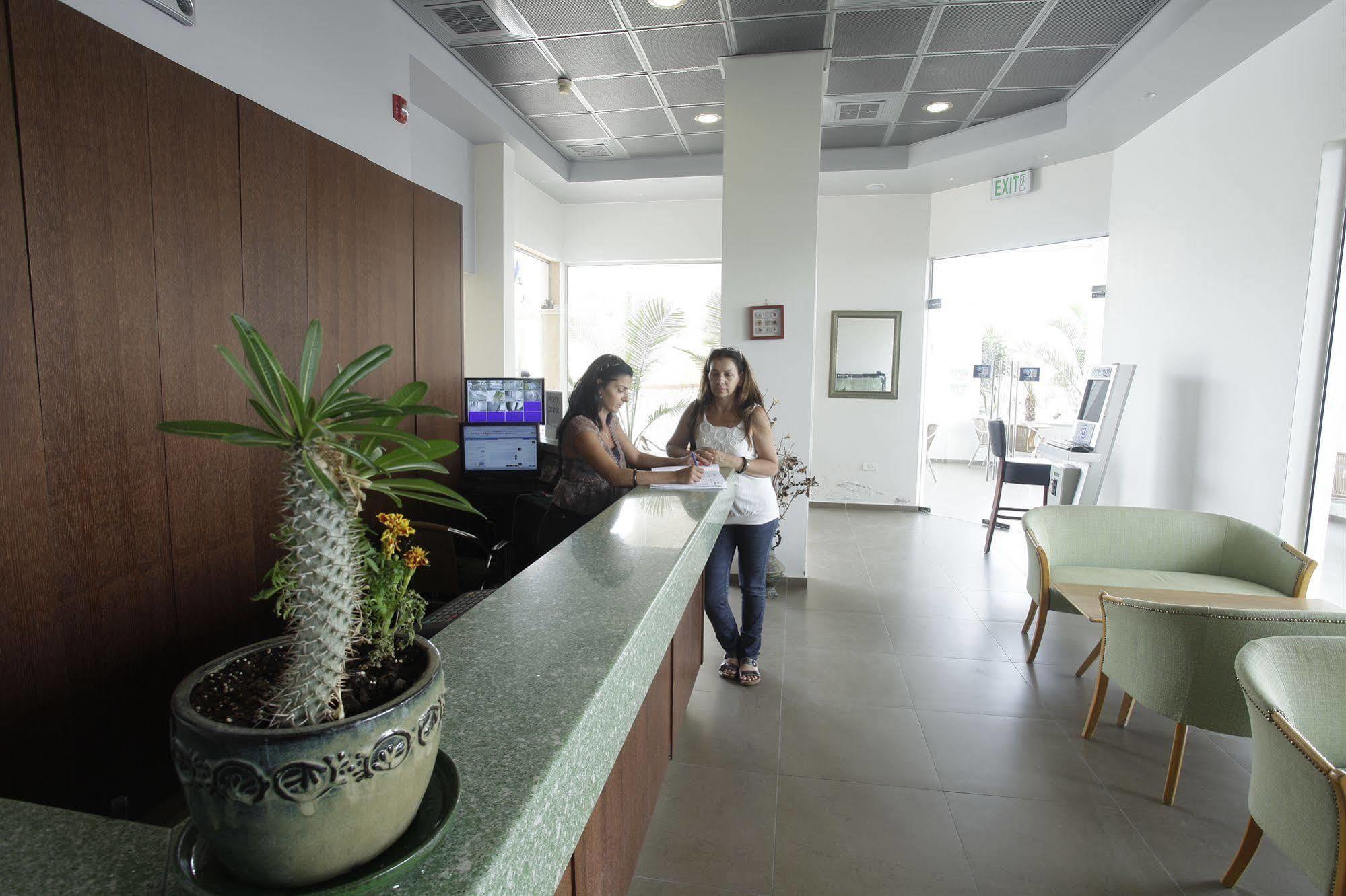 Hotel Tzabar 3*